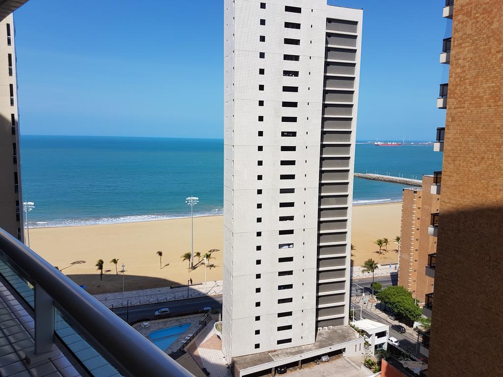 Apartamento Vista Mar 4 Suites 福塔雷萨 外观 照片