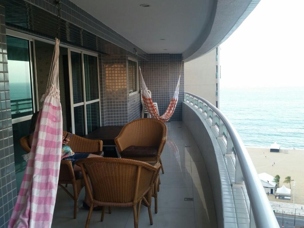 Apartamento Vista Mar 4 Suites 福塔雷萨 外观 照片